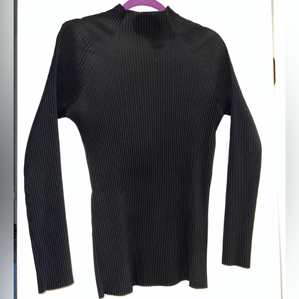 BARBARA CASASOLA NWOT polyester blouse